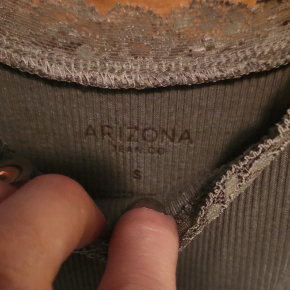 Arizona Jean Company Green Short Sleeve Scoop Neck Mini Dress - Picture 2 of 4